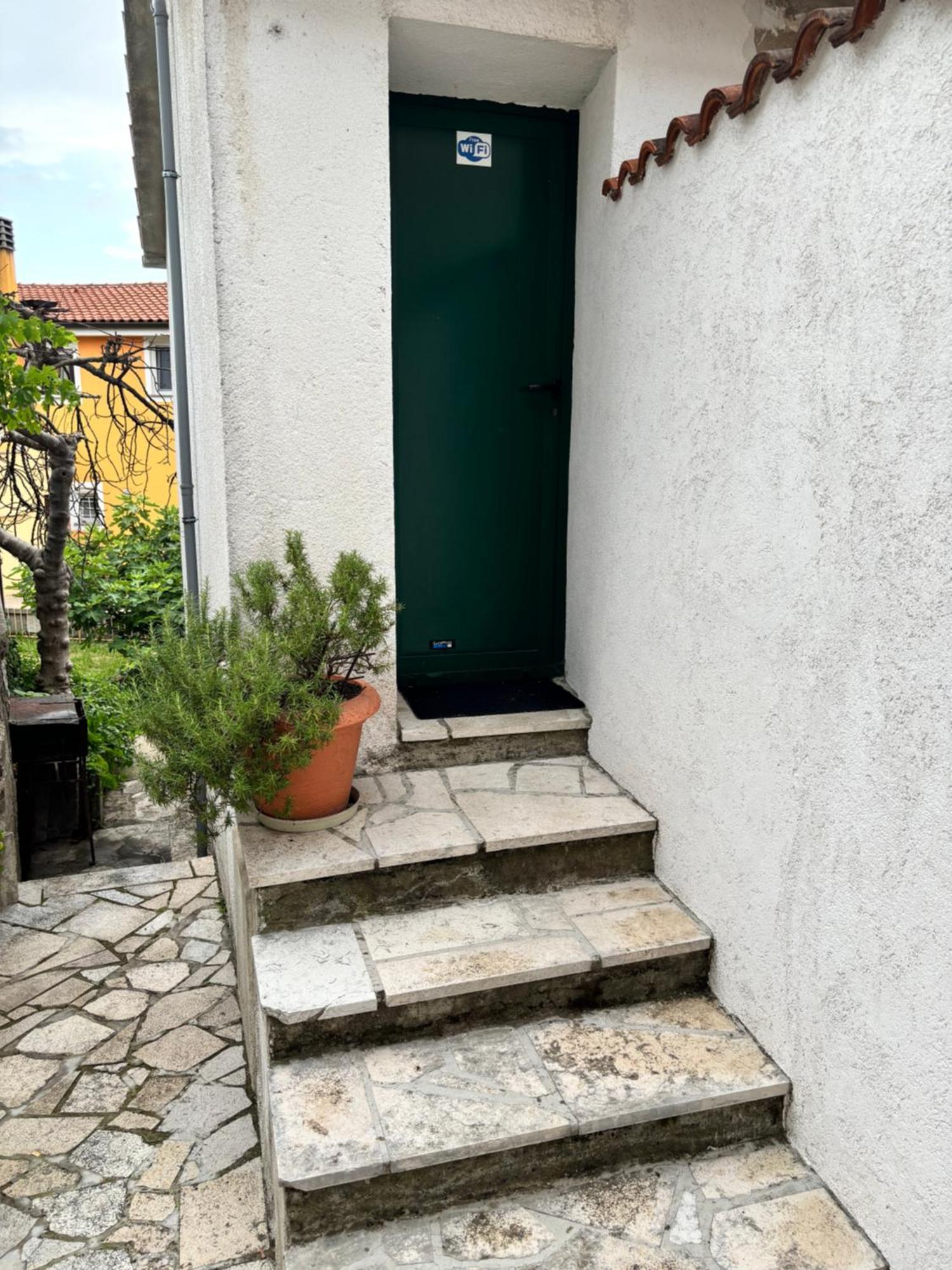 Studio I Apartman Ema Rijeka Exterior photo